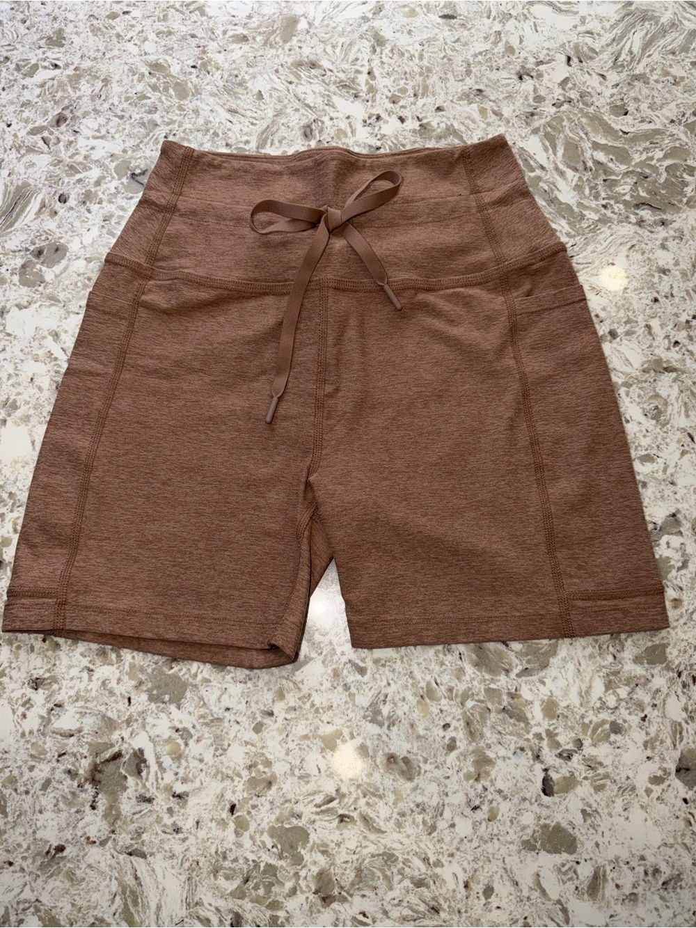 Women’s High-Waist Drawstring Active Shorts in heather Brown
